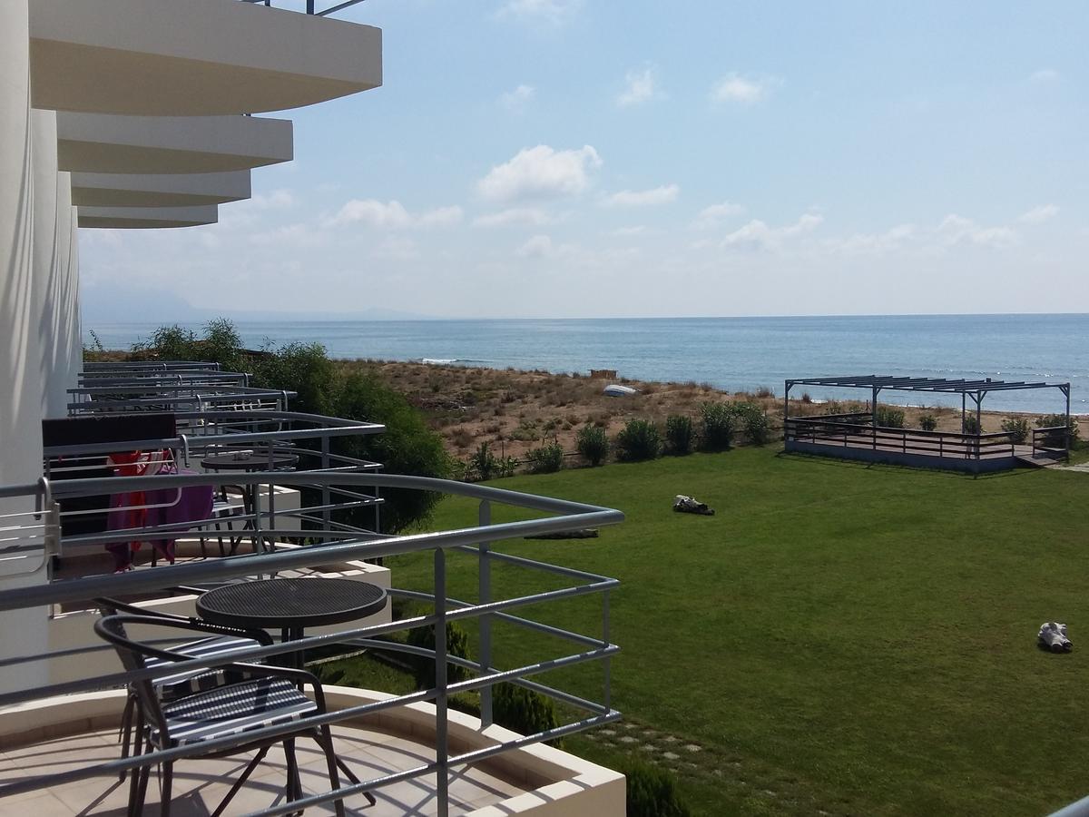 Ostria Hotel Kakovatos Beach Zacharo Bagian luar foto