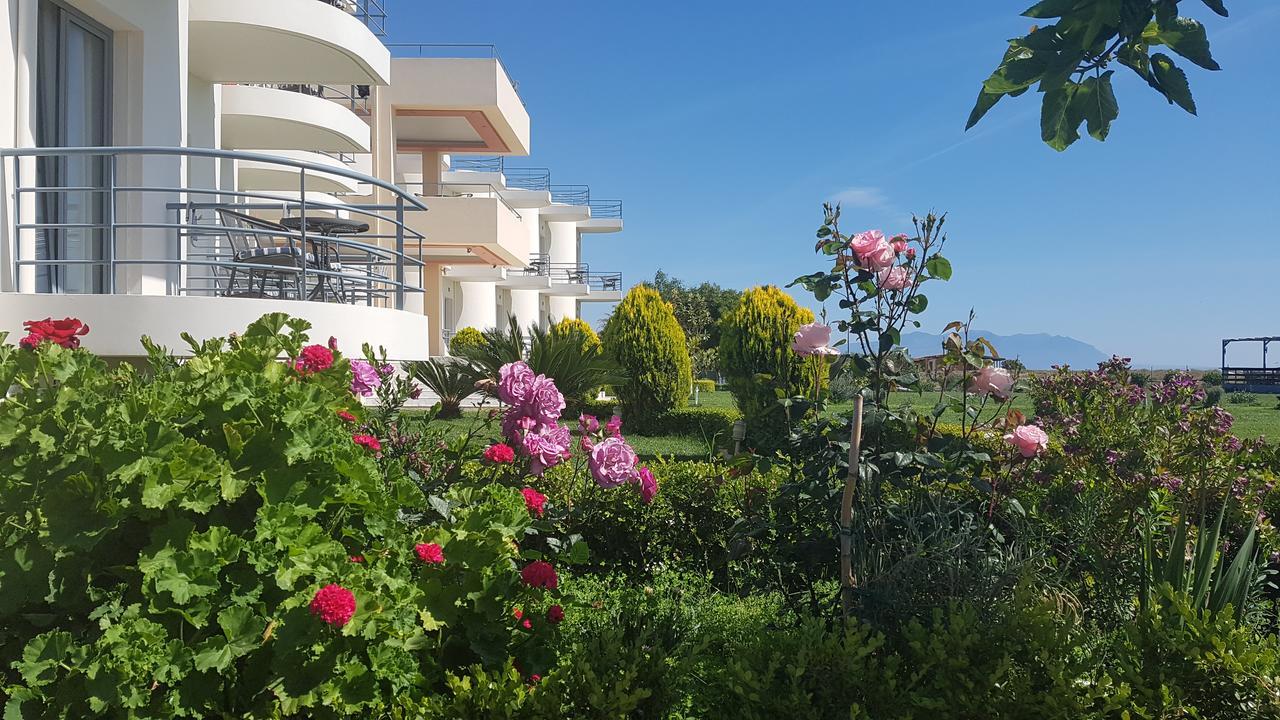 Ostria Hotel Kakovatos Beach Zacharo Bagian luar foto